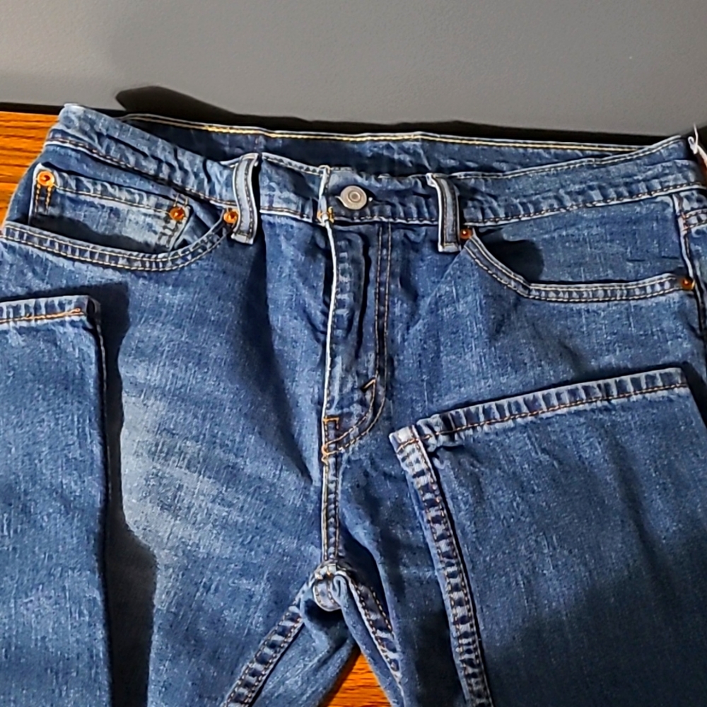 Levis jeans